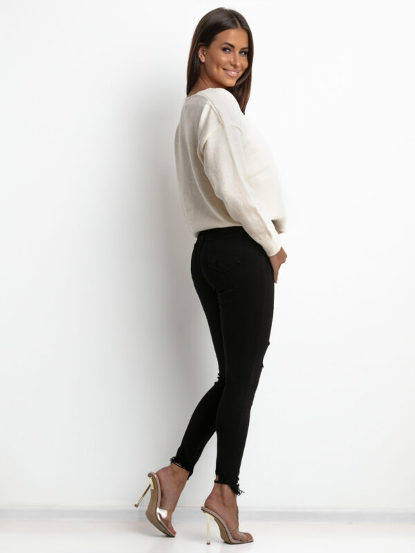 Béžový sveter so srdiečkom Svetre a kardigány Woman Style 4